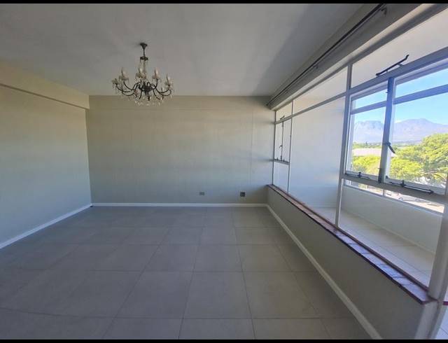 3 BEDROOM PROPERTY TO RENT IN SOMERSET WEST CENTRAL